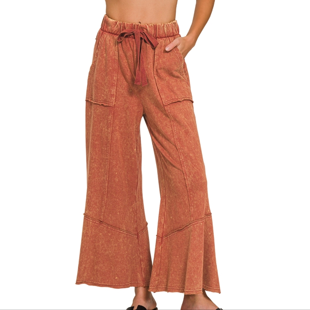 Zenana Exposed Seam Flare Hem Pants with Pockets, Mineral Wash Rust